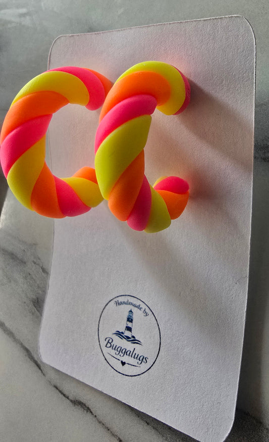 Neon half hoop studs
