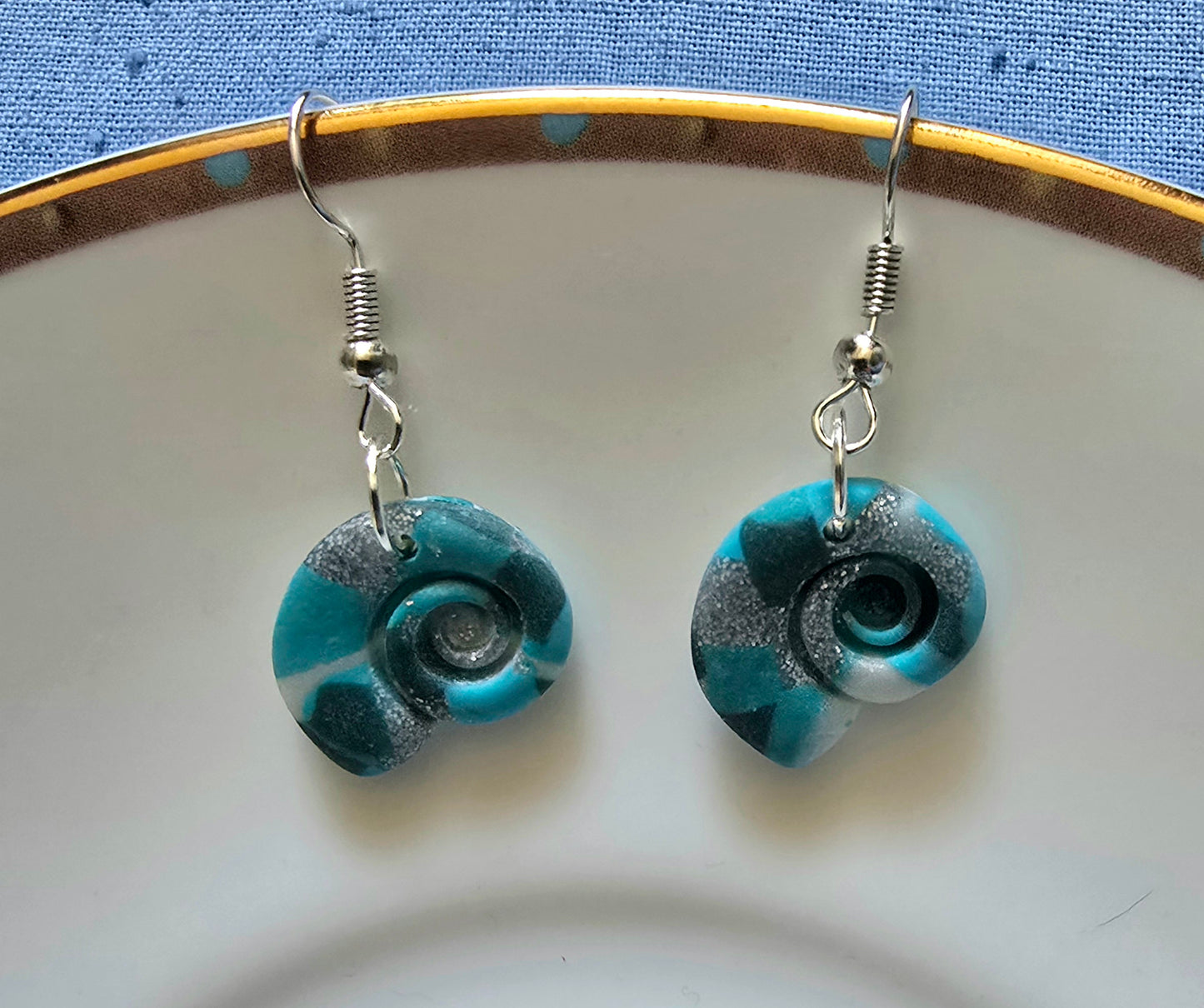 Sea shell earrings